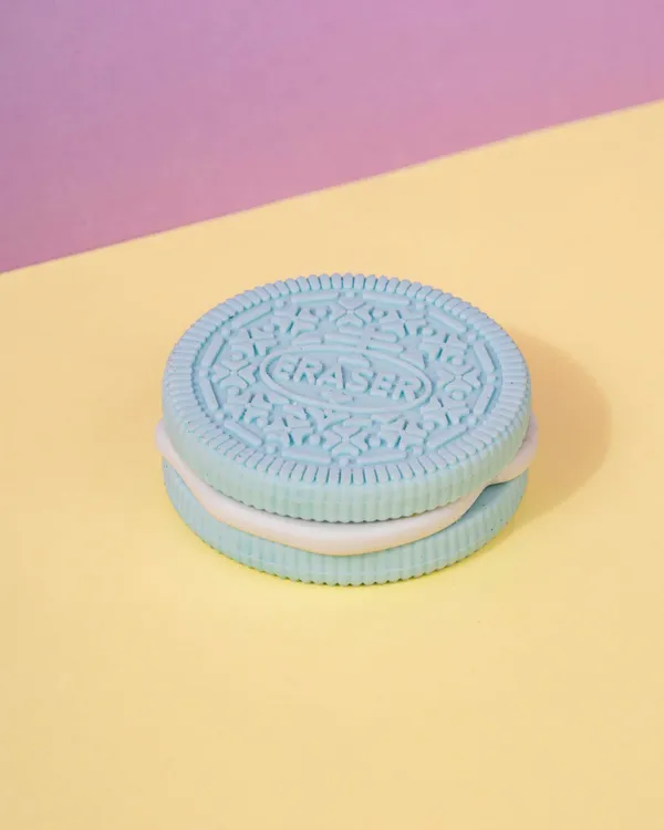 Oreo_Eraser_Blue_Single