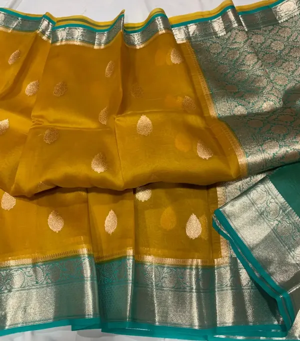 Mustard_Pure_Silk_Handwoven_Organza_Saree_For_Women