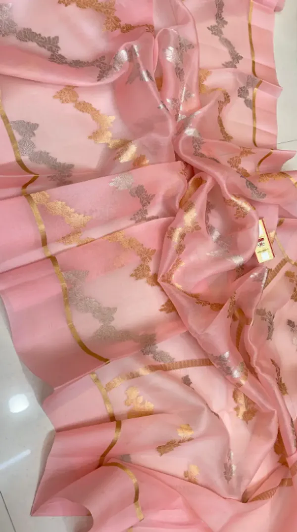 Pink_Pure_Silk_Handwoven_Organza_Saree_For_Women