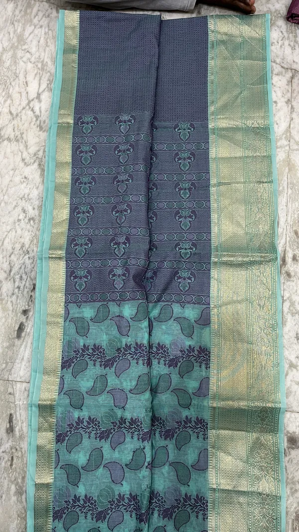 Pastel_Blue_Semi_Silk_Silver_Zari_Kanjivaram_Saree_For_Women