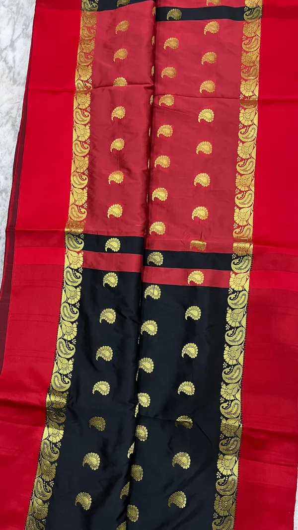 Red_And_Black_Semi_Silk_Gold_Zari_Kanjivaram_Saree_For_Women