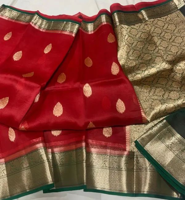 Red_Pure_Silk_Handwoven_Organza_Saree_For_Women