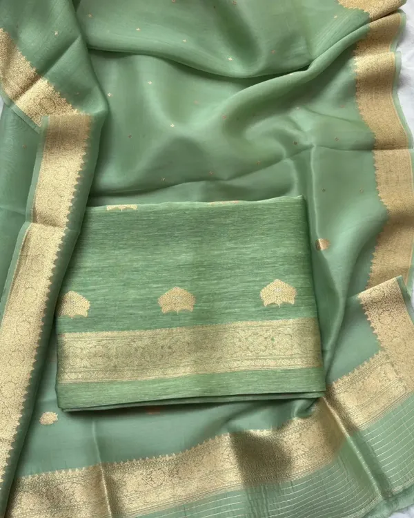 Light_Green_Pure_Silk_Handwoven_Organza_Linen_Saree_For_Women
