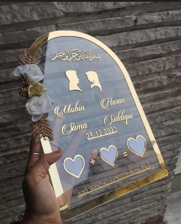 Acrylic_Wedding_Name_And_Date_Arch_Plaque