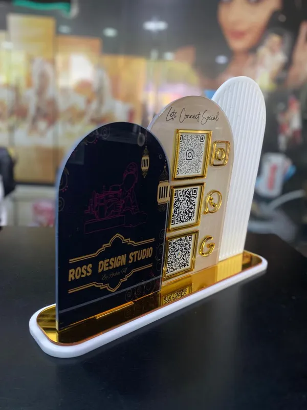 Acrylic_Black_Gold_Qr_Code_Social_Media_Display_Stand