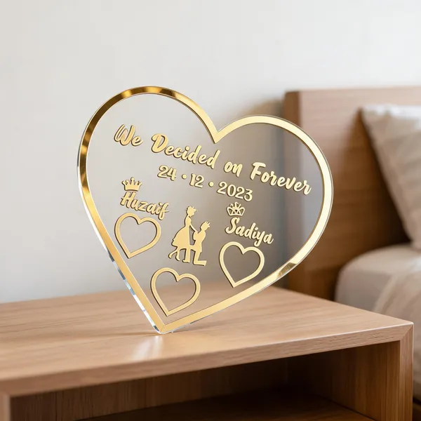 Personalized_Gold_Heart_Acrylic_Name_Plaque