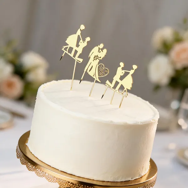 Acrylic_Gold__Wedding_Couple_Cake_Topper_Set