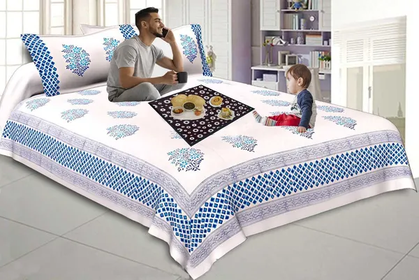 Polyester_Waterproof_Oilproof_Square_Bed_Server_Food_Mat_36X36_Inch_Multicolour
