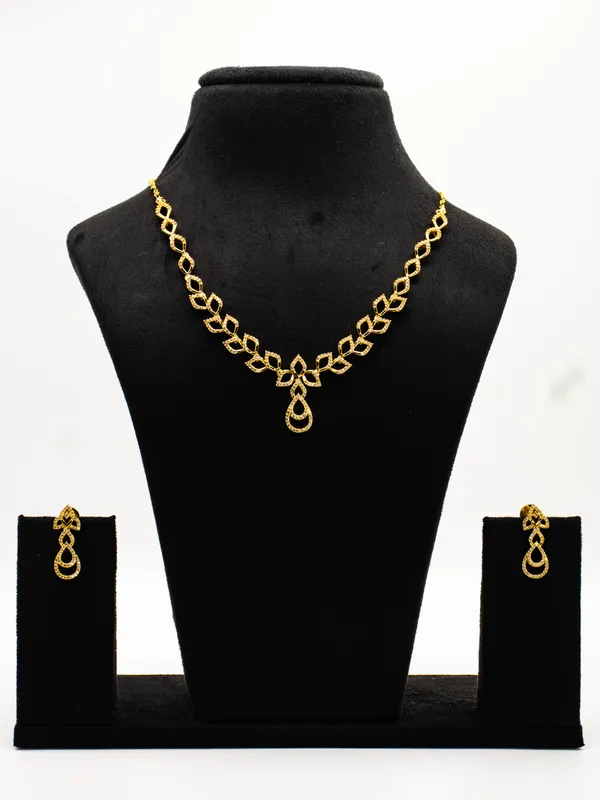 Gold_Plated_AD_Neckles_Set_with_Earings