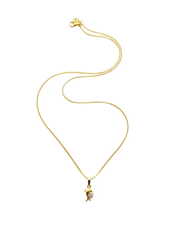 Gold_Tone_Pendant_With_16_In_Chain_For_Women