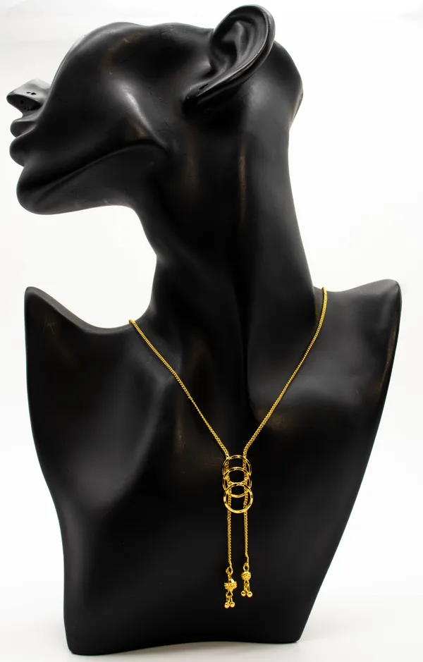 Gold_Tone_Pendant_With_18_In_Chain_For_Women