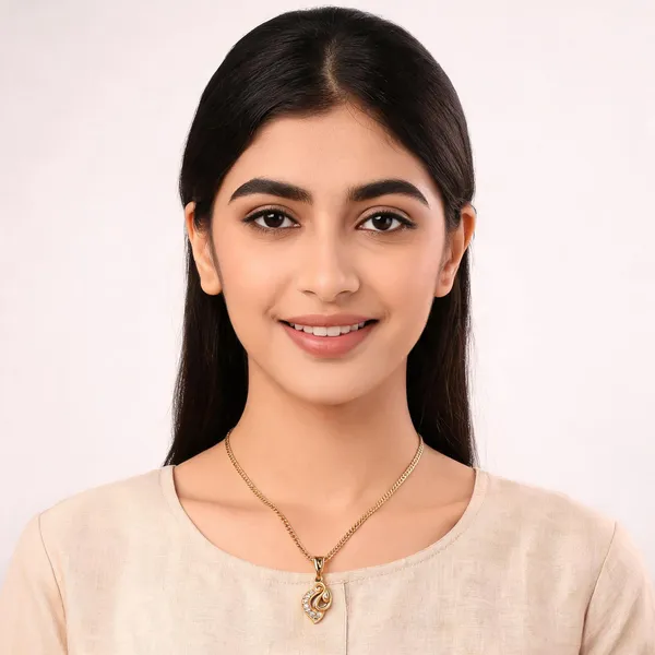 Gold_18_In_Pendant_With_Chain_For_Women