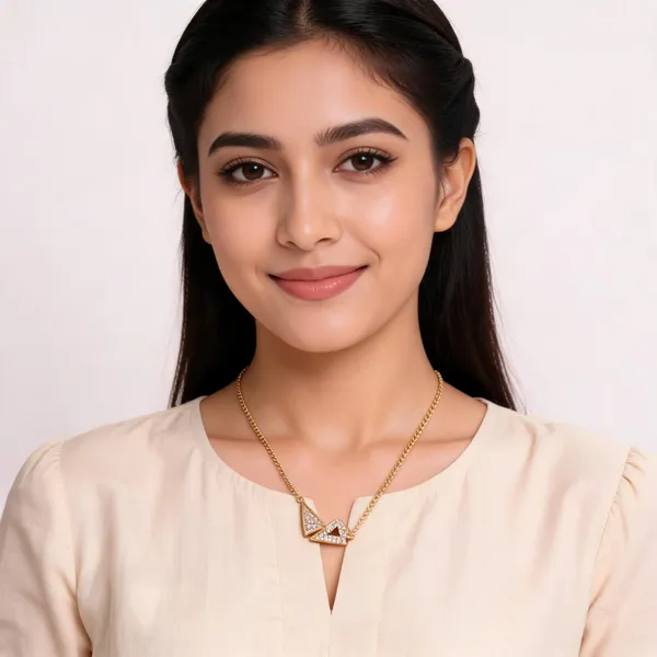 Gold_18_In_Pendant_With_Chain_For_Women