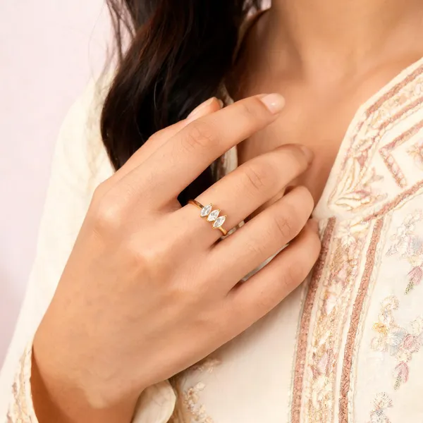 Gold_Adjustable_Finger_Ring_For_Women