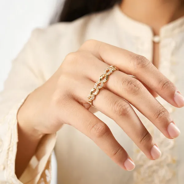 Gold_Adjustable_Finger_Ring_For_Women