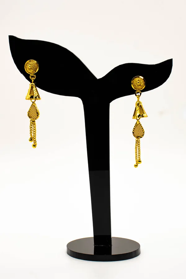 24_Karat_Gold_Jhumka_Earring_For_Women