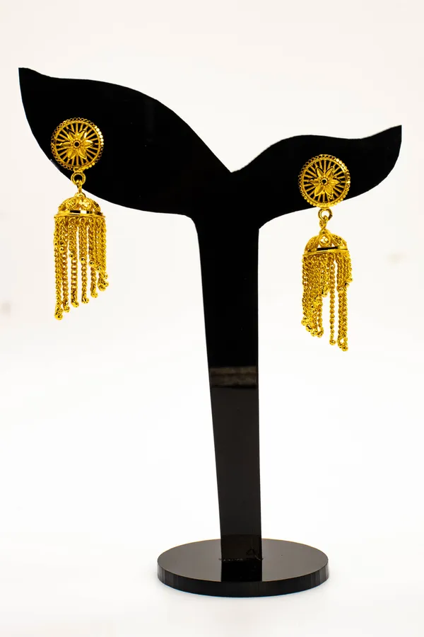 24_Karat_Gold_Jhumka_Earring_For_Women