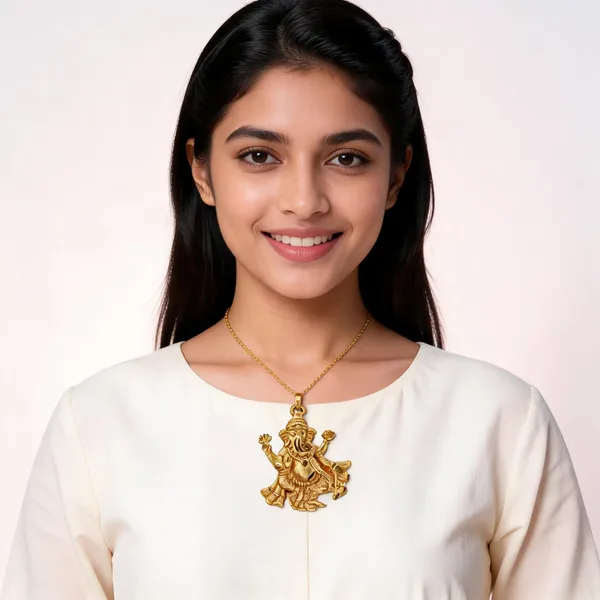 Gold_Tone_Classic_Pendant_For_Women