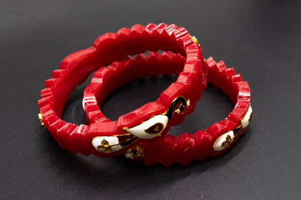 Red_Pola_Bangles