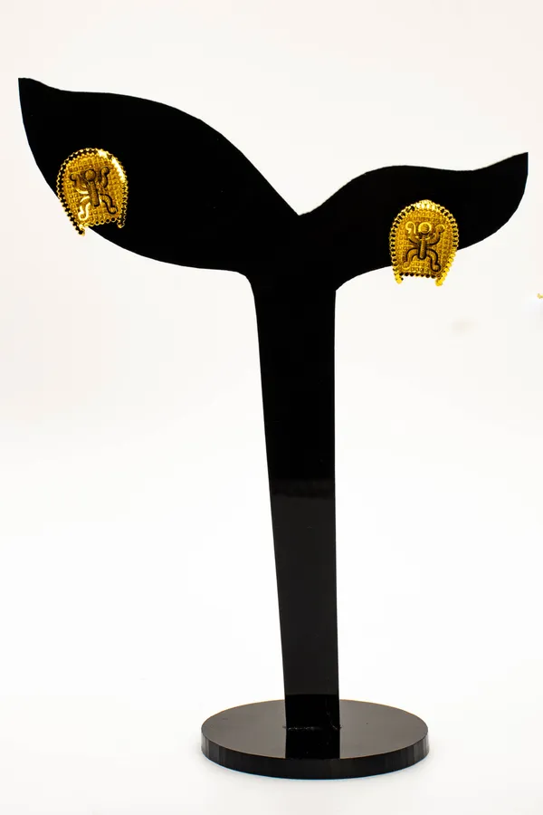 24_Karat_Gold_Stud_Tap_Earring_For_Women