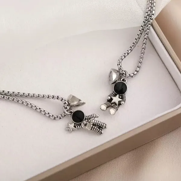 Black_And_Silver_Stainless_Steel_Couple_Pendant_Set