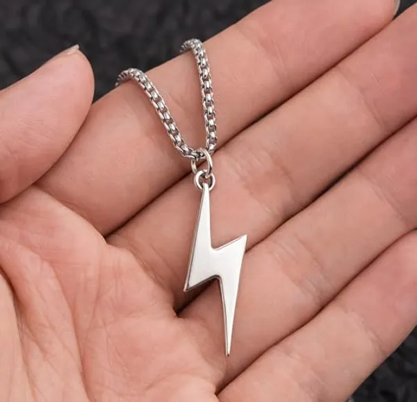 Silver_Stainless_Steel_Flash_Pendant_Necklace