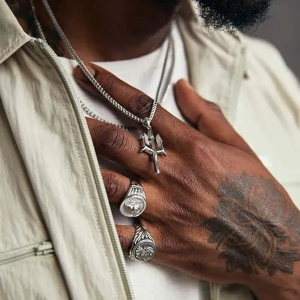 Silver_Stainless_Steel_Religious_Pendant_Necklace