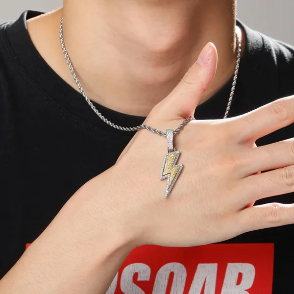 Silver_Stainless_Steel_Pendant_Necklace