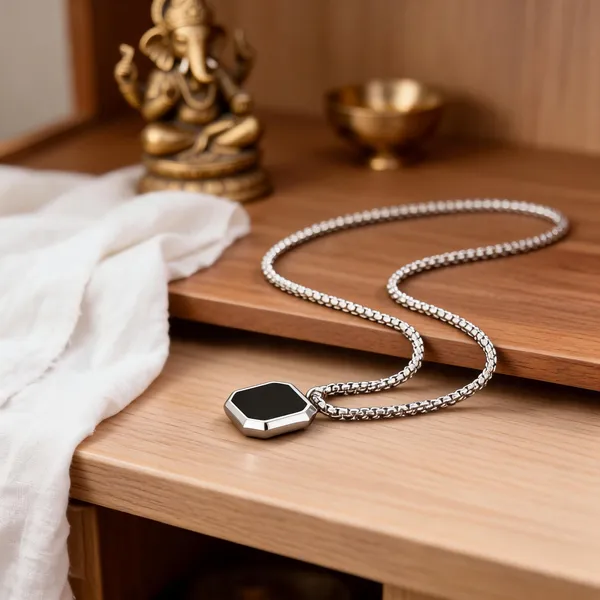 Black_And_Silver_Stainless_Steel_Geometric_Pendant_Necklace
