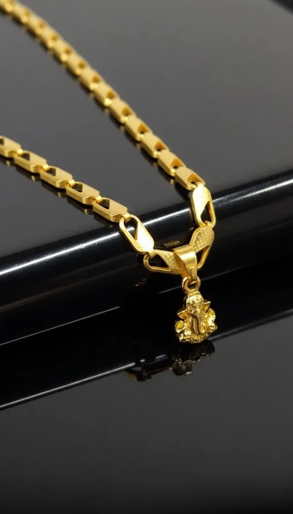 Gold_Stainless_Steel_Ganesha_Pendant_Necklace