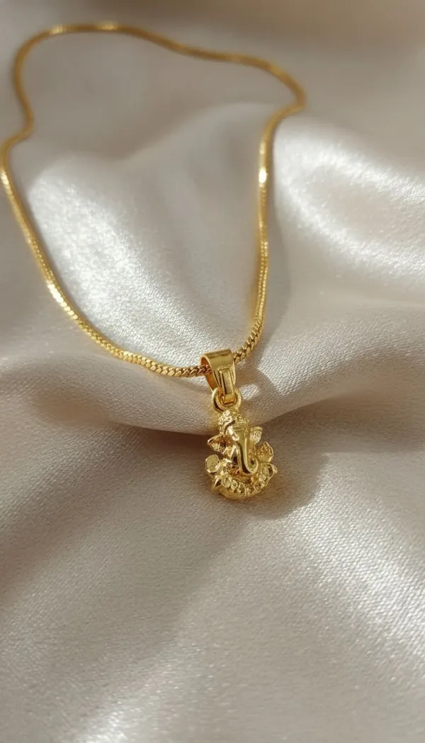 Gold_Stainless_Steel_Ganesha_Pendant_Necklace
