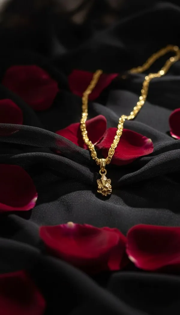 Gold_Stainless_Steel_Ganesha_Pendant_Necklace