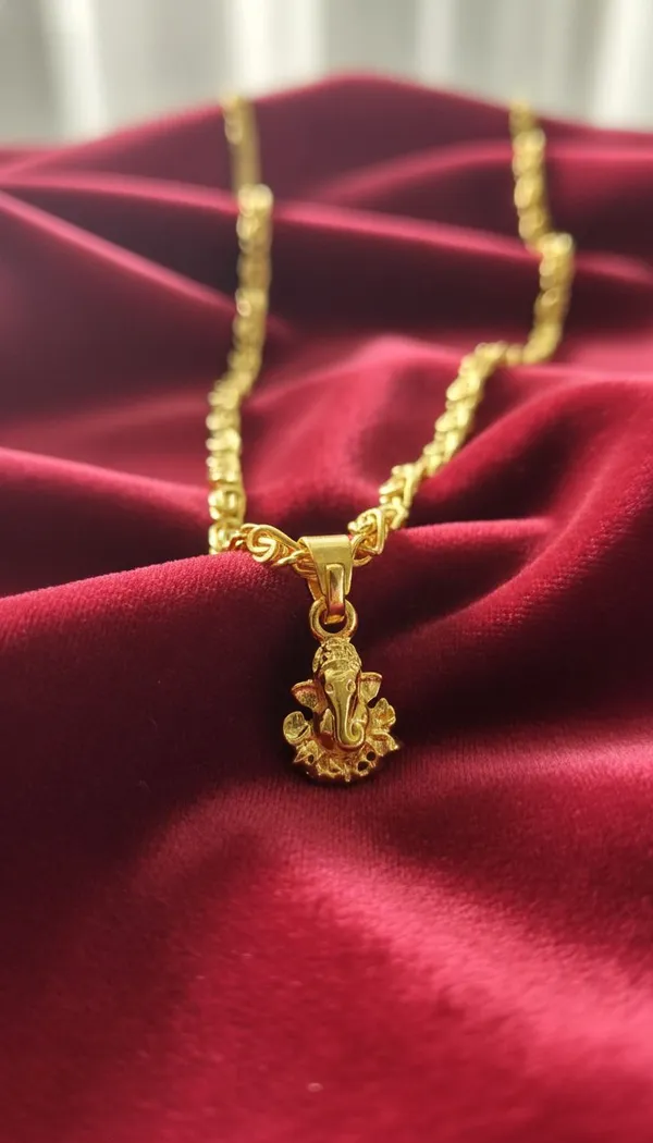 Gold_Stainless_Steel_Ganesha_Pendant_Necklace