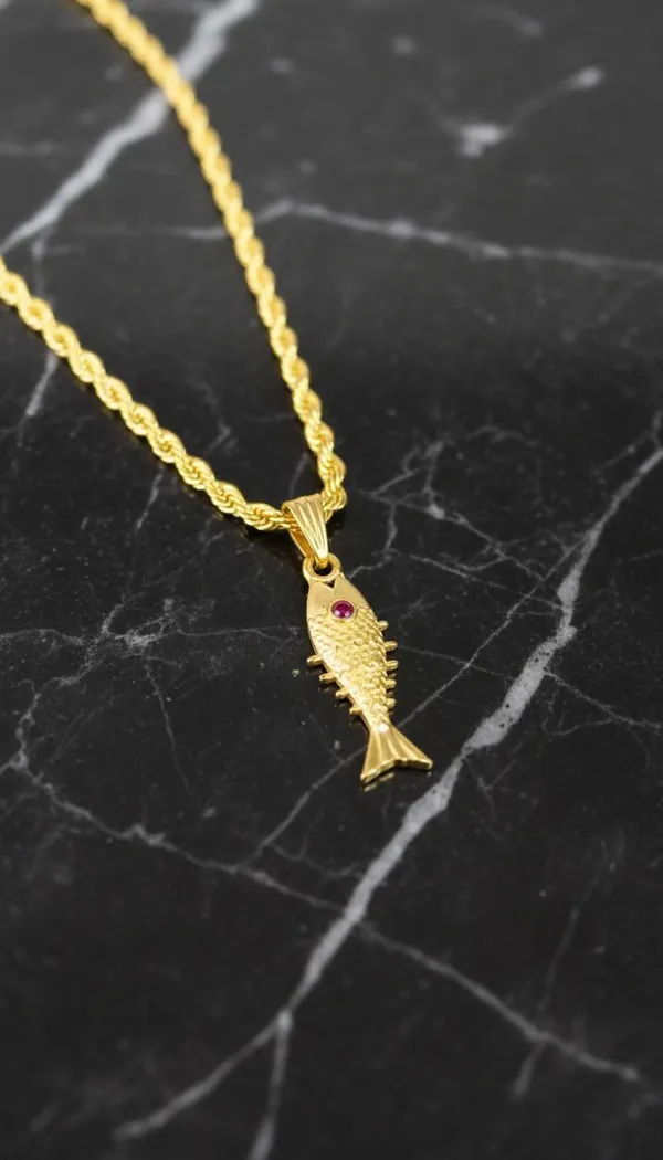 Gold_Stainless_Steel_Fish_Pendant_Necklace