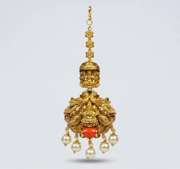 Gold_Tone_Nakshi_Polish_Pearl_Drop_Maang_Tika_For_Women