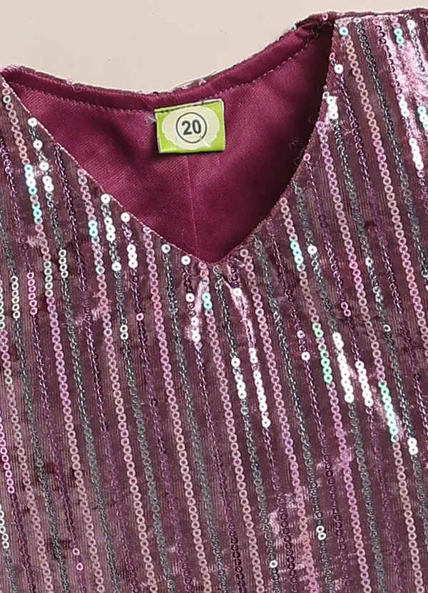 Maroon_Velvet_Sequin_Kurta_With_Pants_And_Sling_Bag_For_Girls