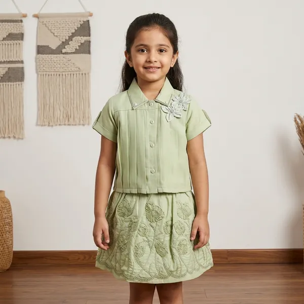 Green_Cotton_Embroidered_Shirt_Skirt_Set_For_Girls