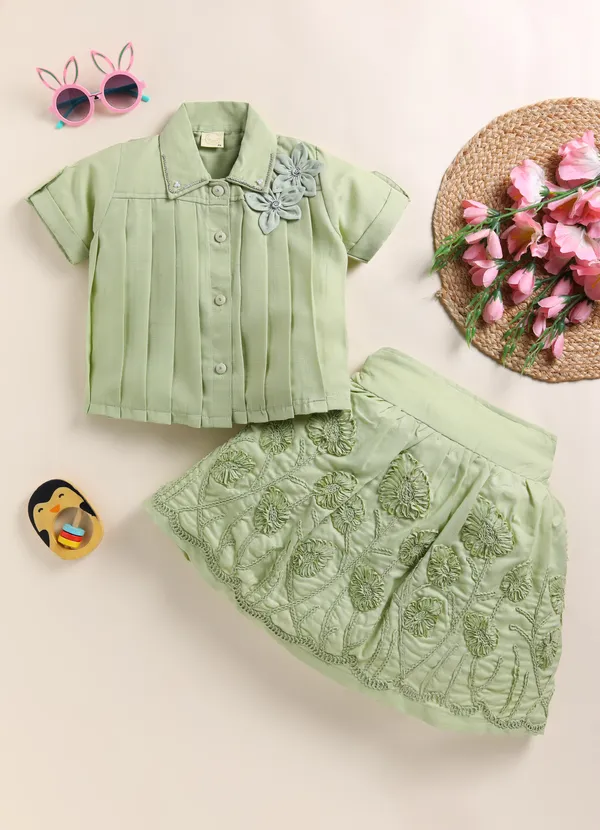 Green_Cotton_Embroidered_Shirt_Skirt_Set_For_Girls