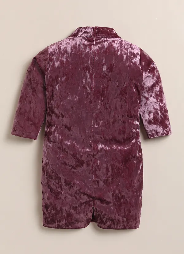 Maroon_Velvet_Sequin_Kurta_With_Pants_And_Sling_Bag_For_Girls