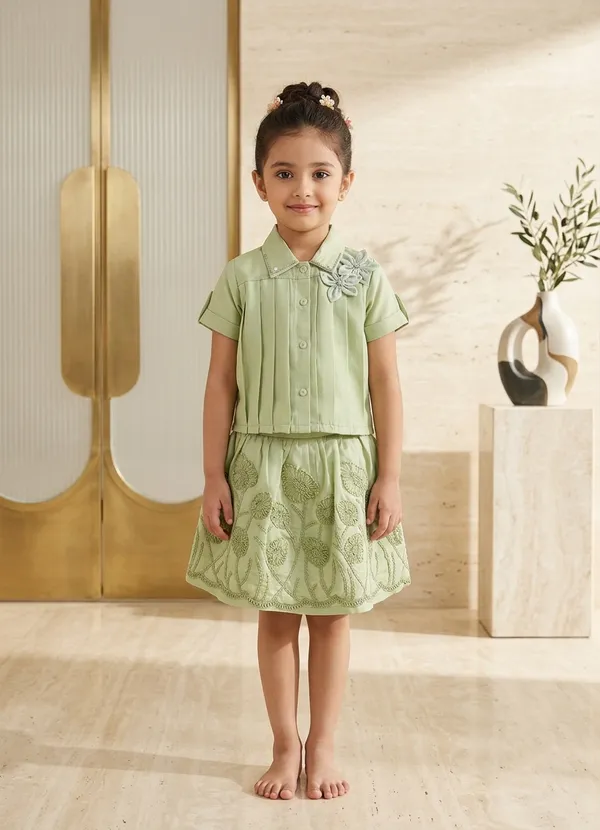 Green_Cotton_Embroidered_Shirt_Skirt_Set_For_Girls