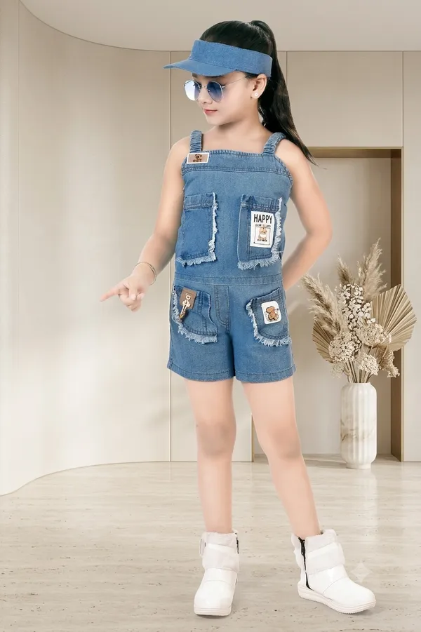 Blue_Denim_Frayed_Detail_Dungaree_Shorts_For_Girls