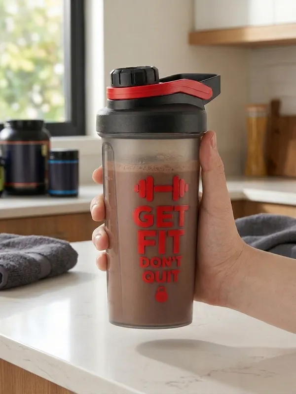 Black_Red_Plastic_700_Ml_Shaker_Bottle_With_Shake_Ball