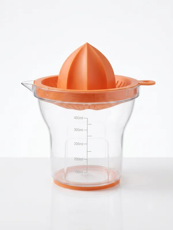 Plastic_Manual_Orange_Citrus_Juicer_With_Measuring_Cup