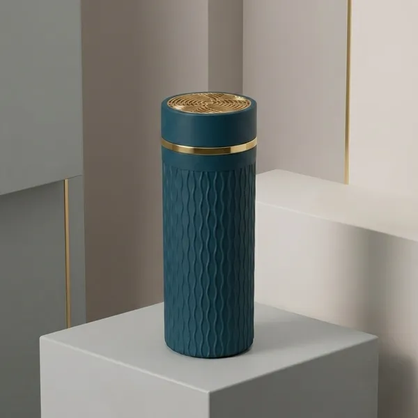 Stainless_Steel_Double_Wall_Insulated_Blue_Travel_Flask