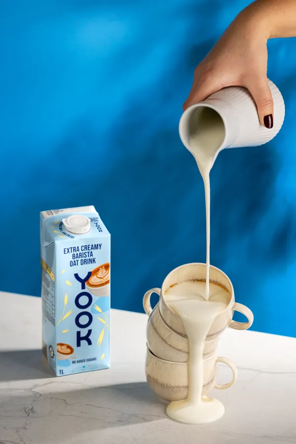 Oat_Drink_Vitamins_Calcium_Yook_And_Oat_Drink_Barista_Extra_Creamy_Yook_1L_Combo