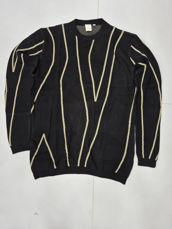 Black_Knited_Round_Neck_Full_Sleeve_T-Shirt_for_Men