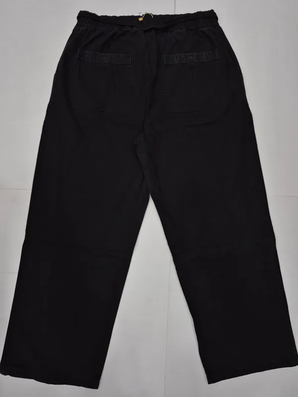 Black_Loose_Baggy_Fit_Trousers_for_Men