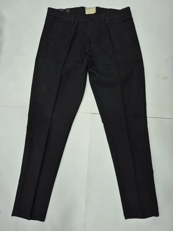 Black_Formal_Fit_Trousers_for_Men