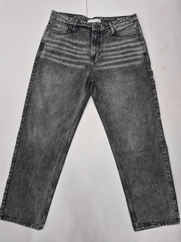 Grey_Denim_Baggy_Fit_Jeans_for_Men