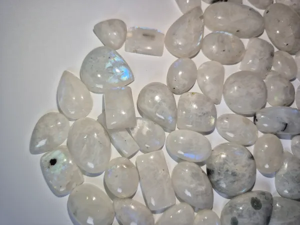 White_Moonstone_Oval_Cabochon_Loose_Gemstones_For_Jewelry_Making